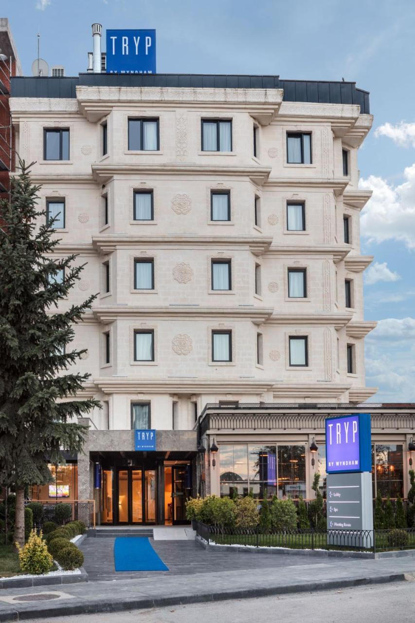 Hotel Tryp By Wyndham Ankara Oran Exterior foto